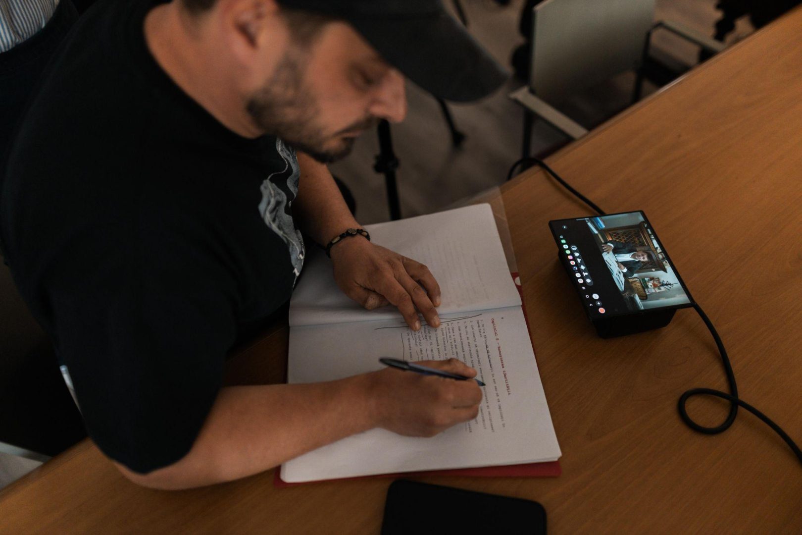 Cum transformă trendurile sociale („memes”, cultură pop) limbajul vizual al brandurilor